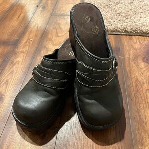 Vintage 90's Chunky Heel Clogs So GSJ Missie Size 9 Dark Chocolate Gold Hardware